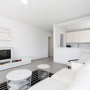 The White Heart House - Attic Sea View Appartamento